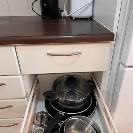 Warm And Cozy One-bedroom & Sauna Apartamento